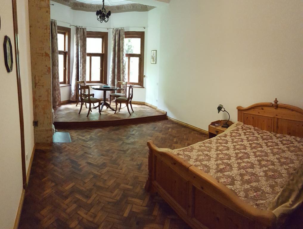 Villa Apartments By The Sea Liepāja Extérieur photo